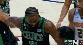 1672662843187044094.gif 冲突.gif